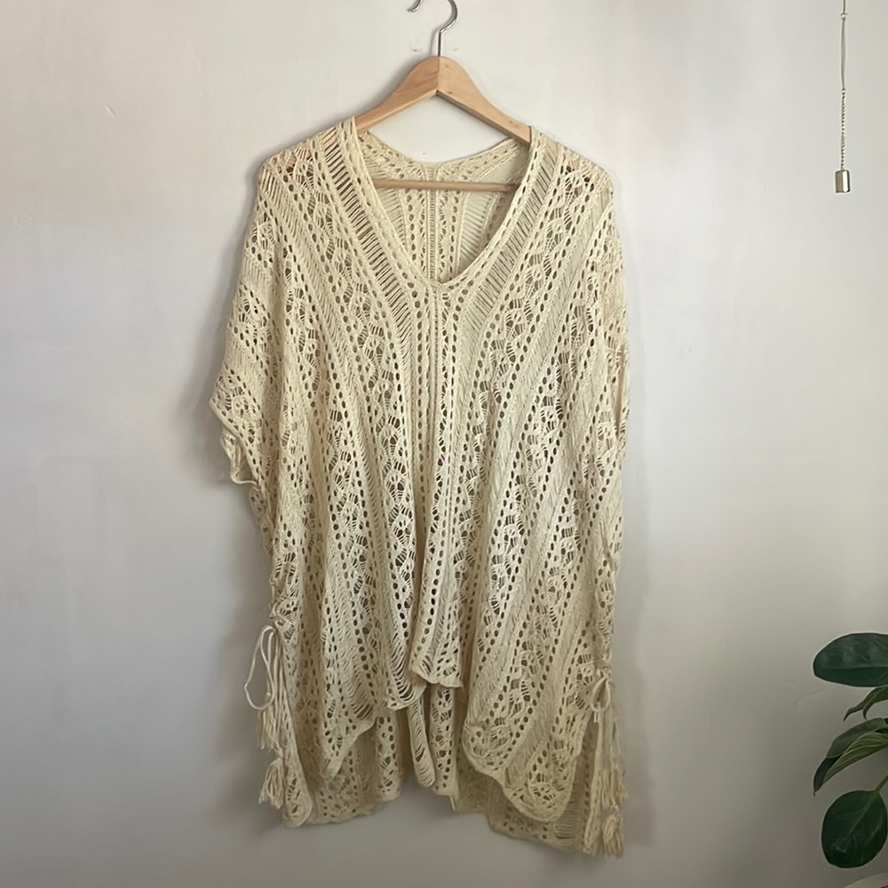 •| crochet swim coverup